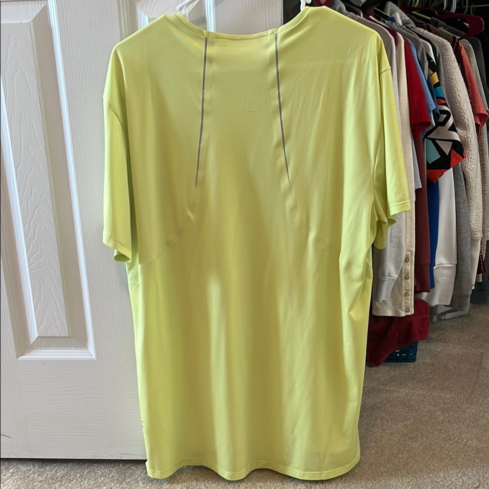 Men's Yellow Shirt lululemon large
